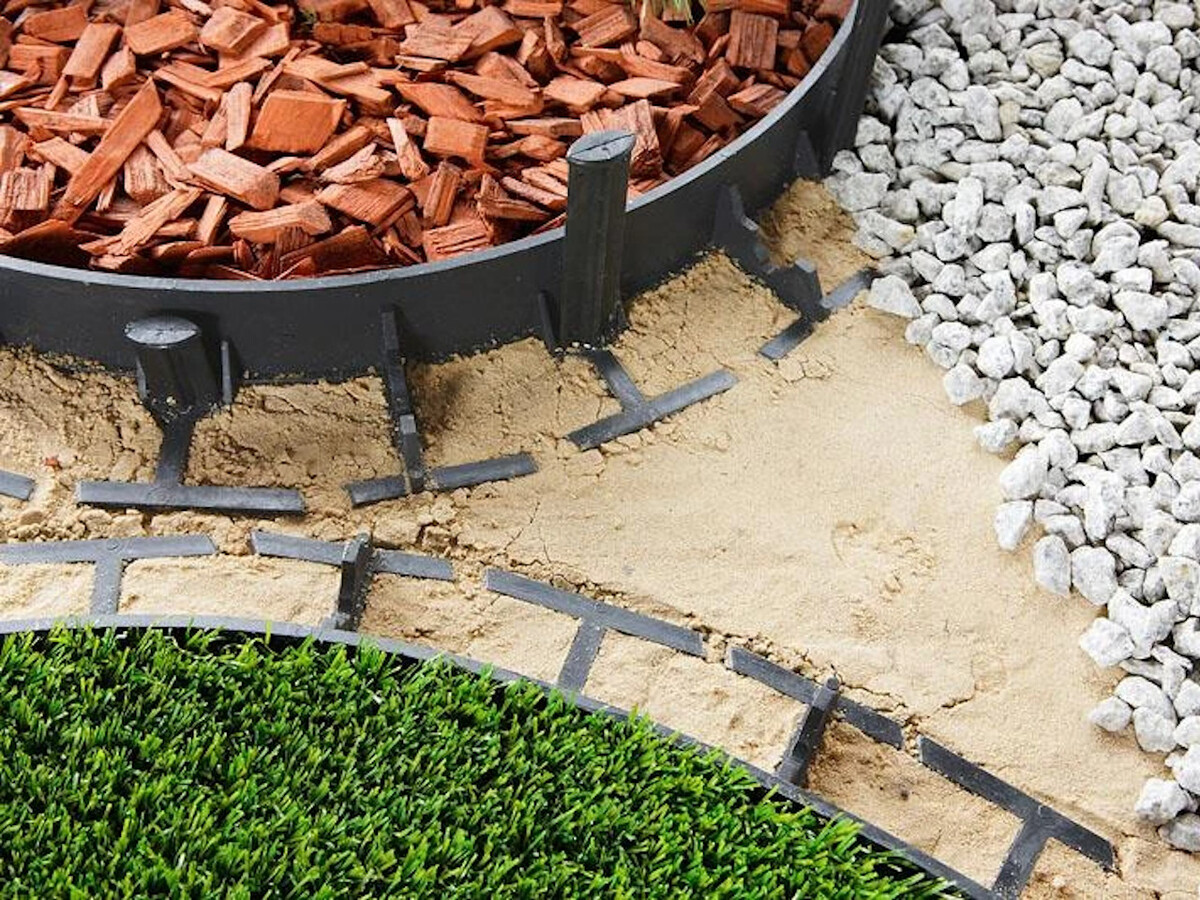 Продажа пластикового бордюра в Луге